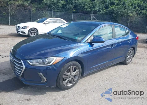 2017 Hyundai Elantra Se z USA, uszkodzony, nr VIN 5NPD84LF3HH074318